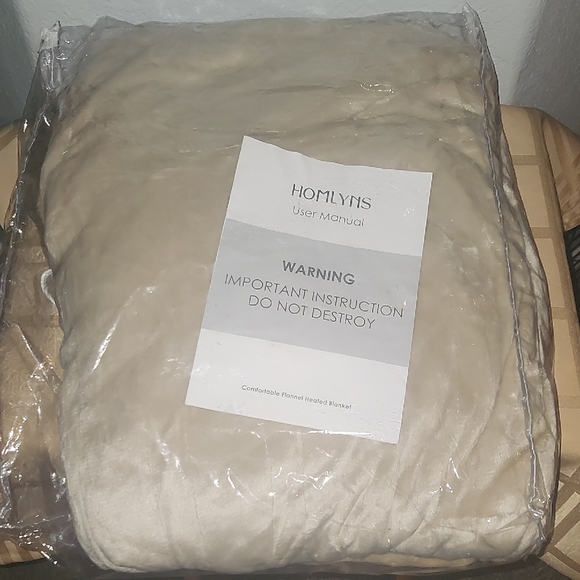 Tan Comforter - Picture 2 of 5